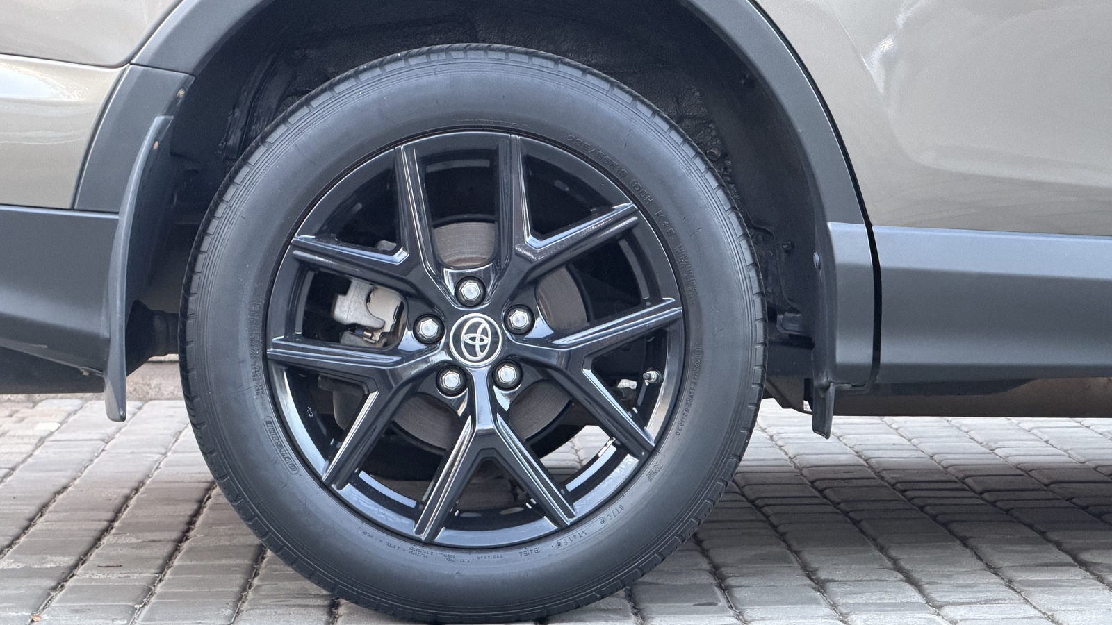 Toyota RAV4 2018 року з пробігом 92654 км, Універсал, Тойота Центр Кривий Ріг "Алмаз Сістем", м.Кривий Ріг - 1063000 ГРН | Фото № 16