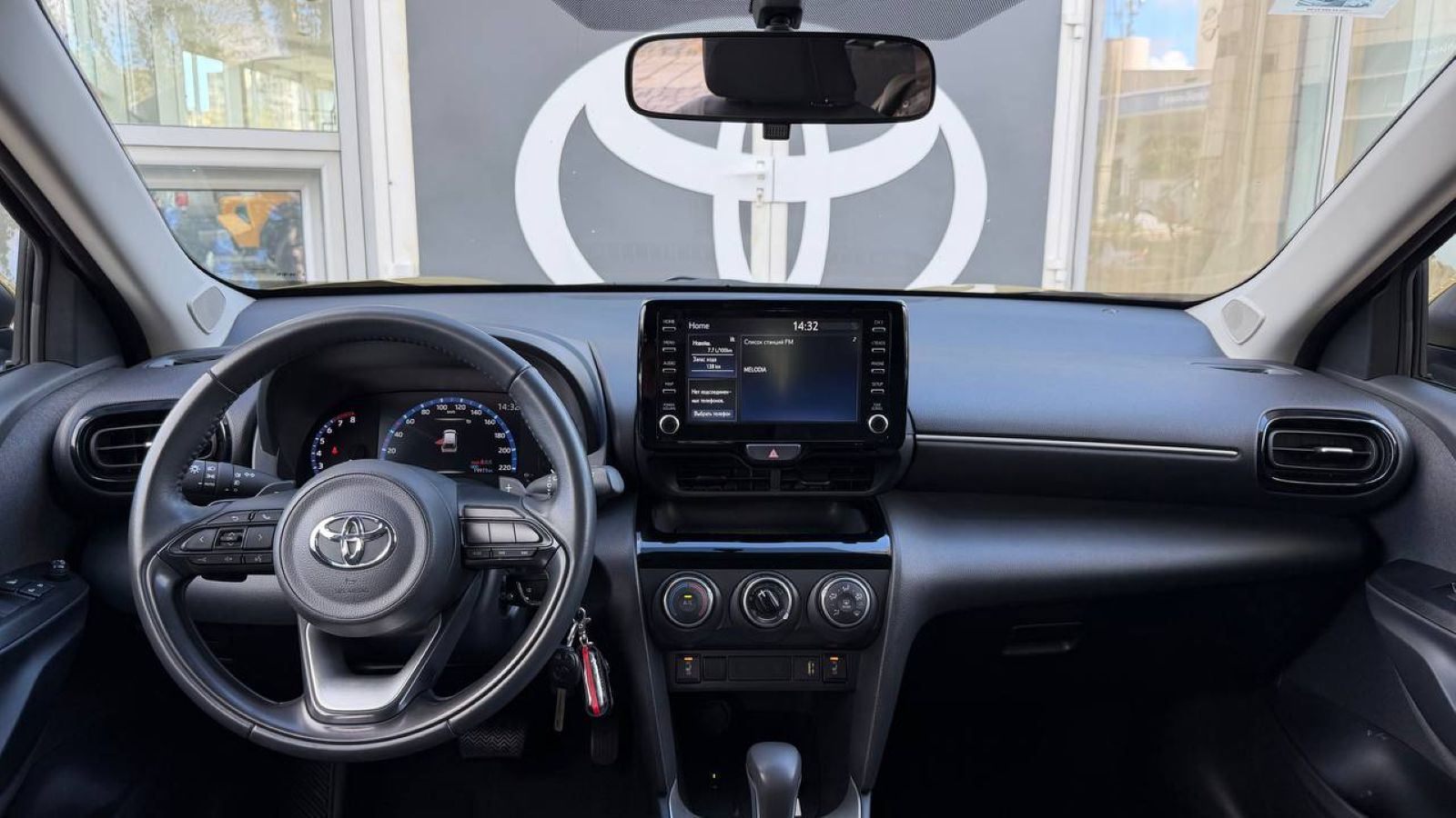 Toyota YARIS CROSS 2023 року, Хетчбек, Тойота Центр Одеса "Інжпроект", м.Одеса | Фото № 8 Toyota YARIS CROSS 2023 року з пробігом 19322 км, Хетчбек, Тойота Центр Одеса "Інжпроект", м.Одеса - 995000 ГРН | Фото № 8