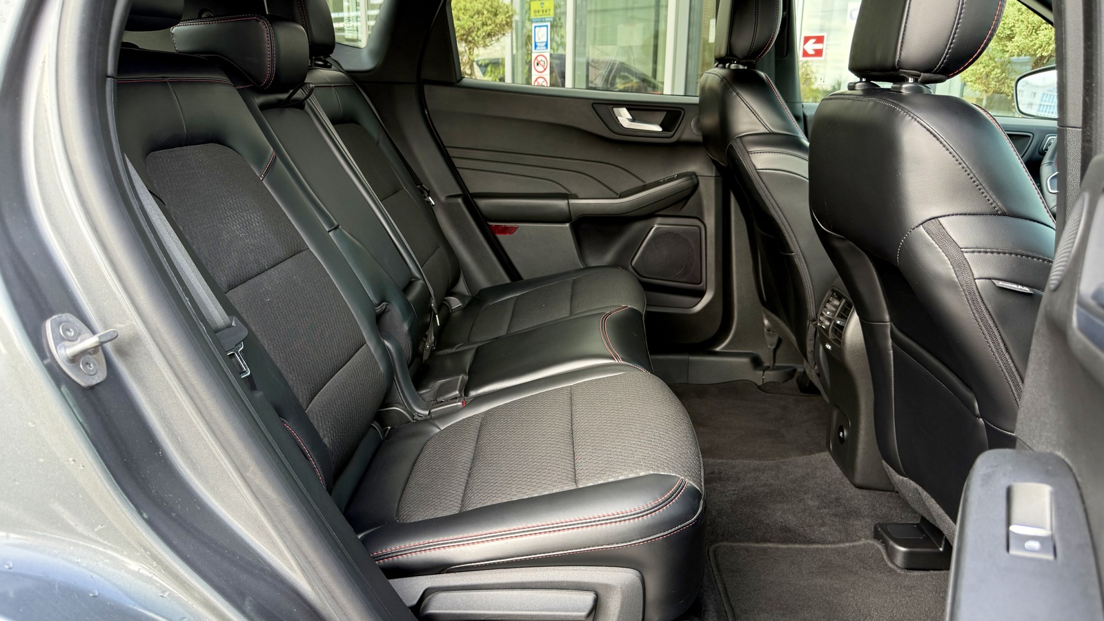 Інші авто FORD ESCAPE 2024 року, Універсал, Тойота Центр Чернігів "Соллі-Плюс", м.Чернігів | Фото № 7 Інші авто FORD ESCAPE 2024 року з пробігом 18069 км, Універсал, Тойота Центр Чернігів "Соллі-Плюс", м.Чернігів - 1088000 ГРН | Фото № 7