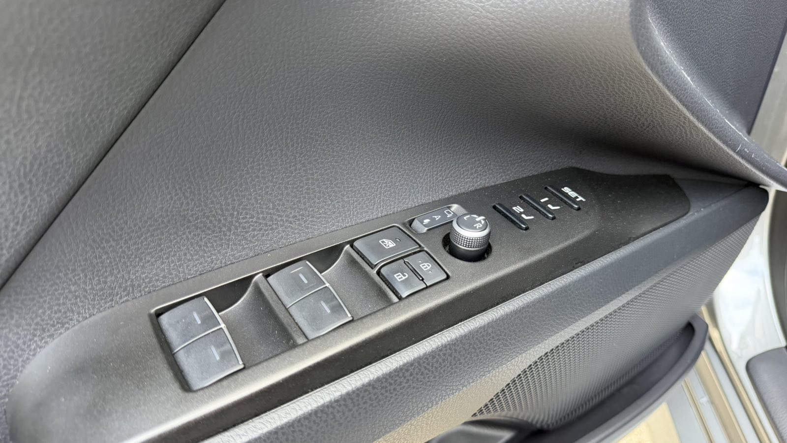 Toyota CAMRY 2022 року, Седан, Тойота Центр Одеса "ВіДі Пальміра", м.Одеса | Фото № 14 Toyota CAMRY 2022 року з пробігом 51294 км, Седан, Тойота Центр Одеса "ВіДі Пальміра", м.Одеса - 1440000 ГРН | Фото № 14