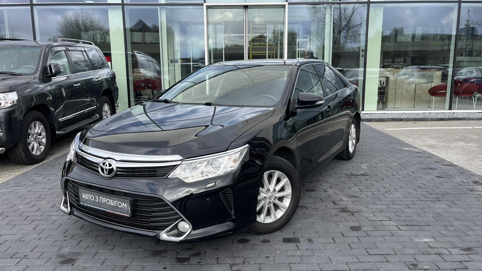 Toyota CAMRY 2016 року з пробігом 195696 км, Седан, Тойота Центр Хмельницький "Гранд Мотор", м.Хмельницький - 656000 ГРН | Фото № 1