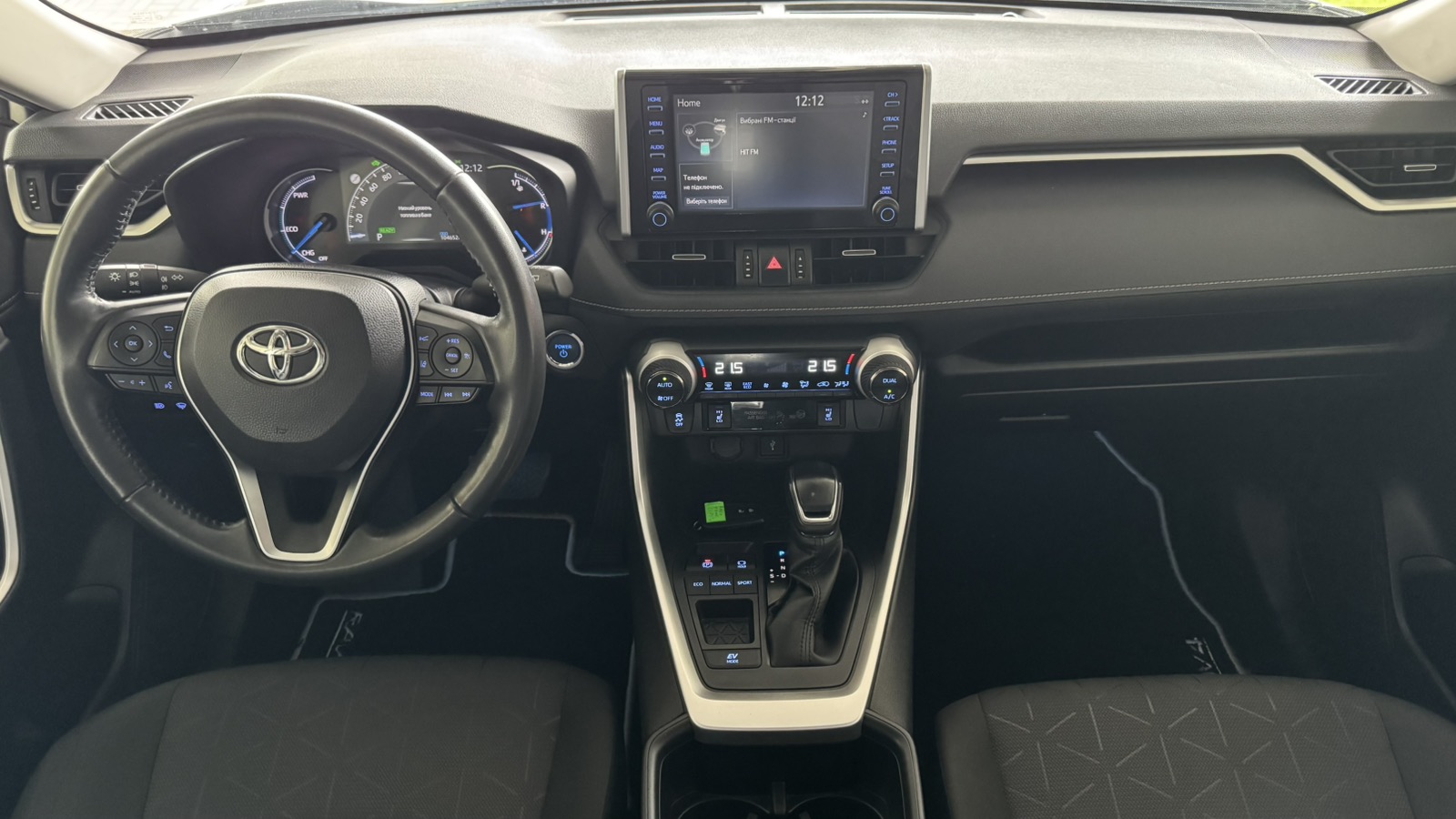 Toyota RAV4 2022 року, Універсал, Тойота Центр Київ "Автосаміт Укравто", м.Київ | Фото № 8 Toyota RAV4 2022 року з пробігом 100340 км, Універсал, Тойота Центр Київ "Автосаміт Укравто", м.Київ - 1525000 ГРН | Фото № 8