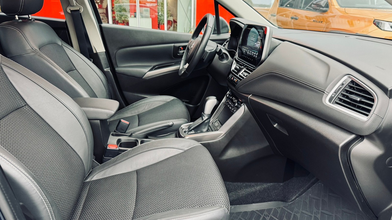 Інші авто SUZUKI SX4 2023 року з пробігом 46995 км, Хетчбек, Тойота Центр Івано-Франківськ "Класик-Авто", м.Івано-Франківськ - 990000 ГРН | Фото № 6