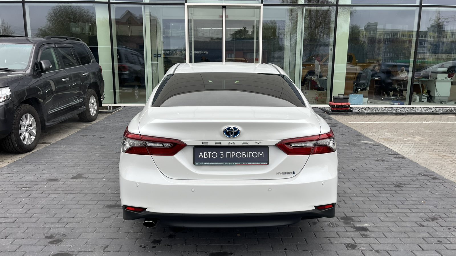 Toyota CAMRY 2021 року з пробігом 68182 км, Седан, Тойота Центр Хмельницький "Гранд Мотор", м.Хмельницький - 1352000 ГРН | Фото № 4