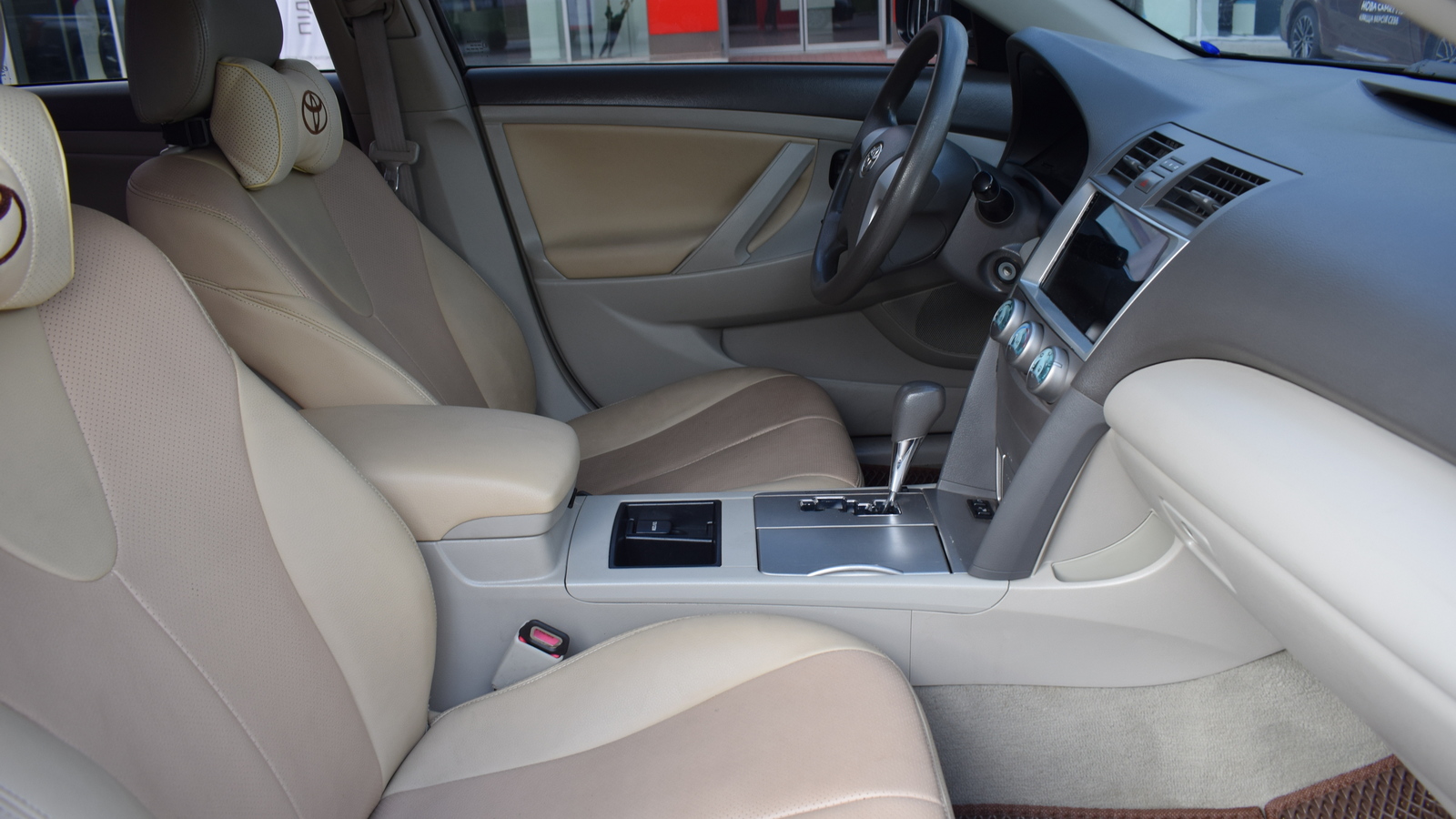 Toyota CAMRY 2009 року, Седан, Тойота Центр Житомир "Стар - Кар", м.Житомир | Фото № 6 Toyota CAMRY 2009 року з пробігом 211538 км, Седан, Тойота Центр Житомир "Стар - Кар", м.Житомир - 357238 ГРН | Фото № 6