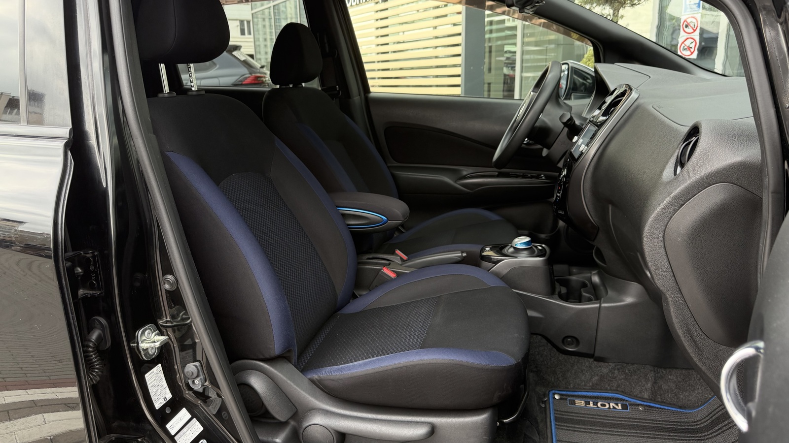 Інші авто NISSAN NOTE 2018 року, Хетчбек, Тойота Центр Чернігів "Соллі-Плюс", м.Чернігів | Фото № 6 Інші авто NISSAN NOTE 2018 року з пробігом 74910 км, Хетчбек, Тойота Центр Чернігів "Соллі-Плюс", м.Чернігів - 576000 ГРН | Фото № 6