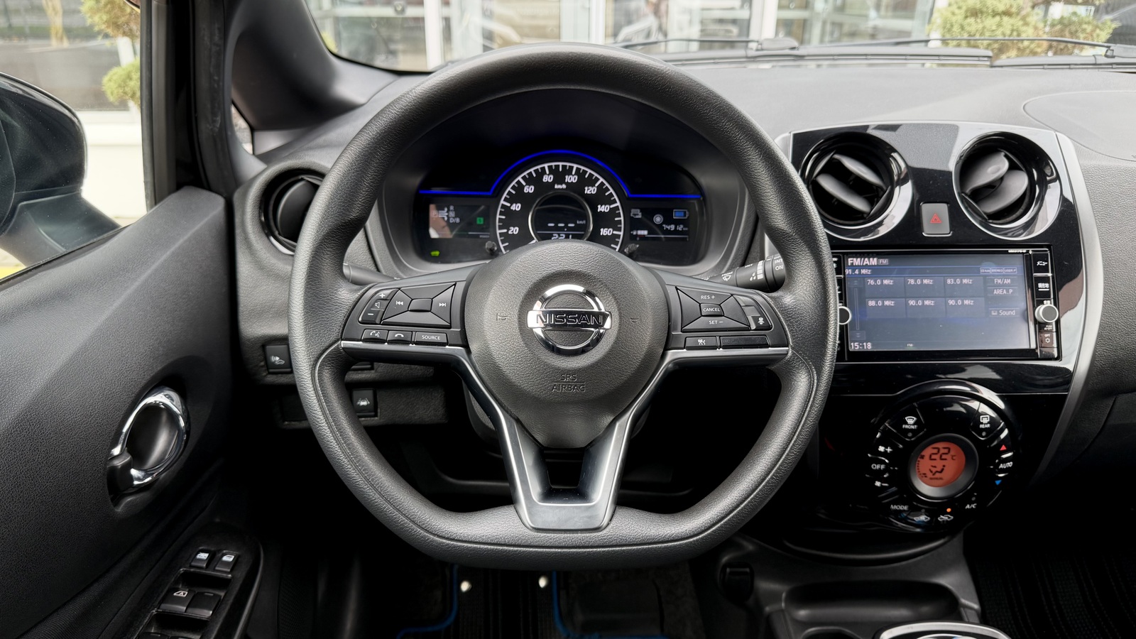 Інші авто NISSAN NOTE 2018 року, Хетчбек, Тойота Центр Чернігів "Соллі-Плюс", м.Чернігів | Фото № 9 Інші авто NISSAN NOTE 2018 року з пробігом 74910 км, Хетчбек, Тойота Центр Чернігів "Соллі-Плюс", м.Чернігів - 576000 ГРН | Фото № 9