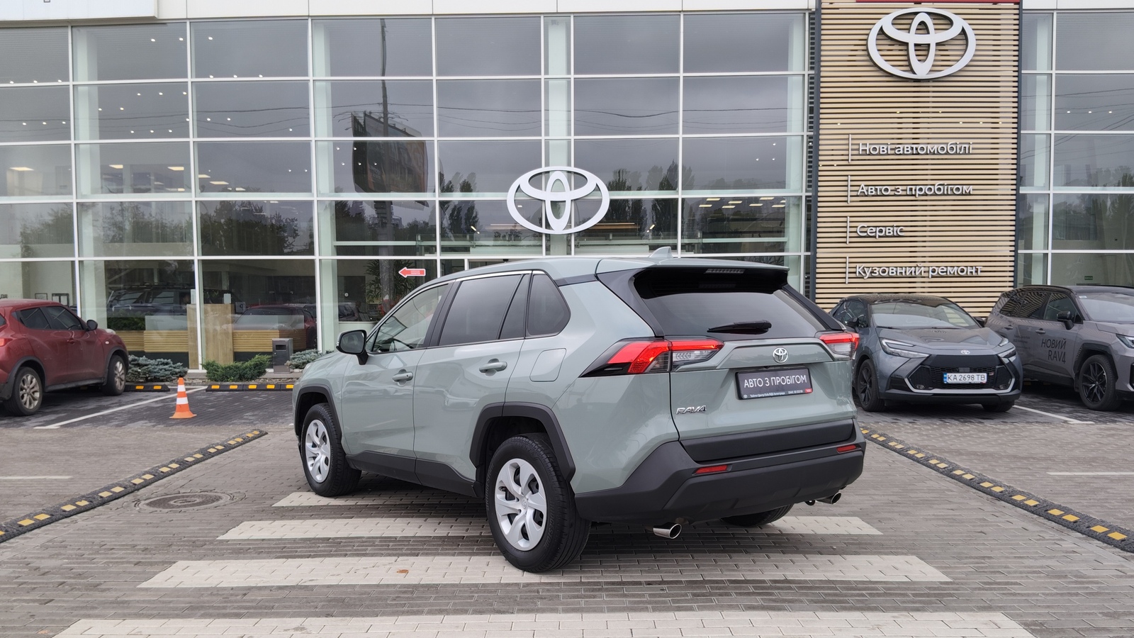 Toyota RAV4 2020 року, Універсал, Тойота Центр Київ "ВіДі Автострада", м.Київ | Фото № 2 Toyota RAV4 2020 року з пробігом 173133 км, Універсал, Тойота Центр Київ "ВіДі Автострада", м.Київ - 1030000 ГРН | Фото № 2