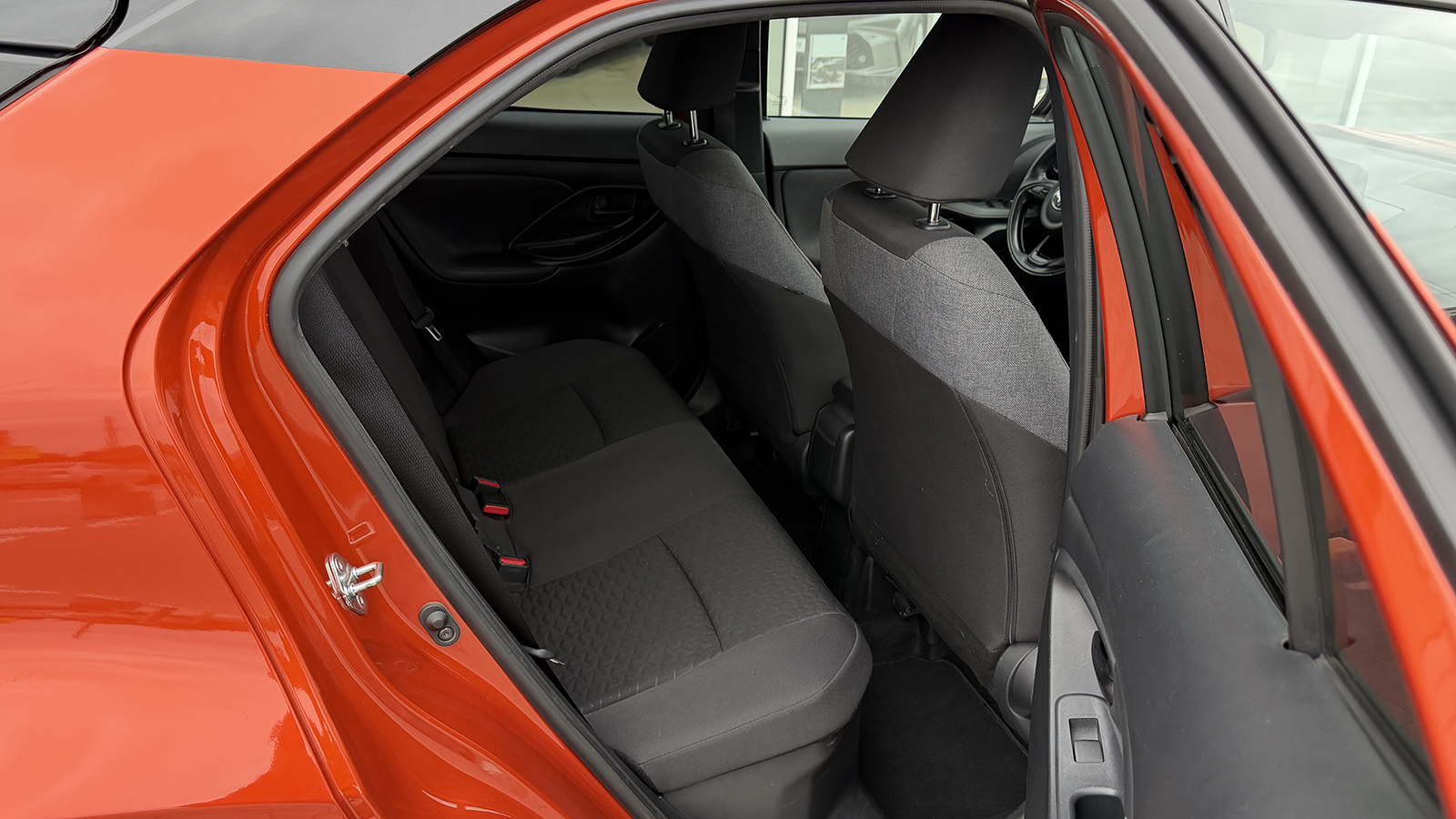 Toyota YARIS CROSS 2023 року, Хетчбек, Тойота Центр Рівне "Агат Авто", м.Рівне | Фото № 7 Toyota YARIS CROSS 2023 року з пробігом 33692 км, Хетчбек, Тойота Центр Рівне "Агат Авто", м.Рівне - 1161000 ГРН | Фото № 7