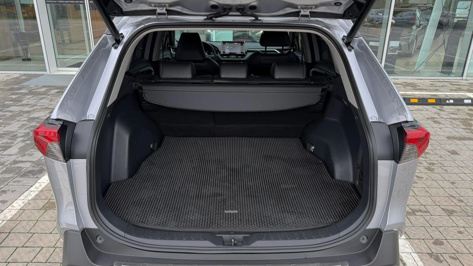 Toyota RAV4 2021 року з пробігом 69704 км, Універсал, Тойота Центр Рівне "Агат Авто", м.Рівне - 1526610 ГРН | Фото № 10