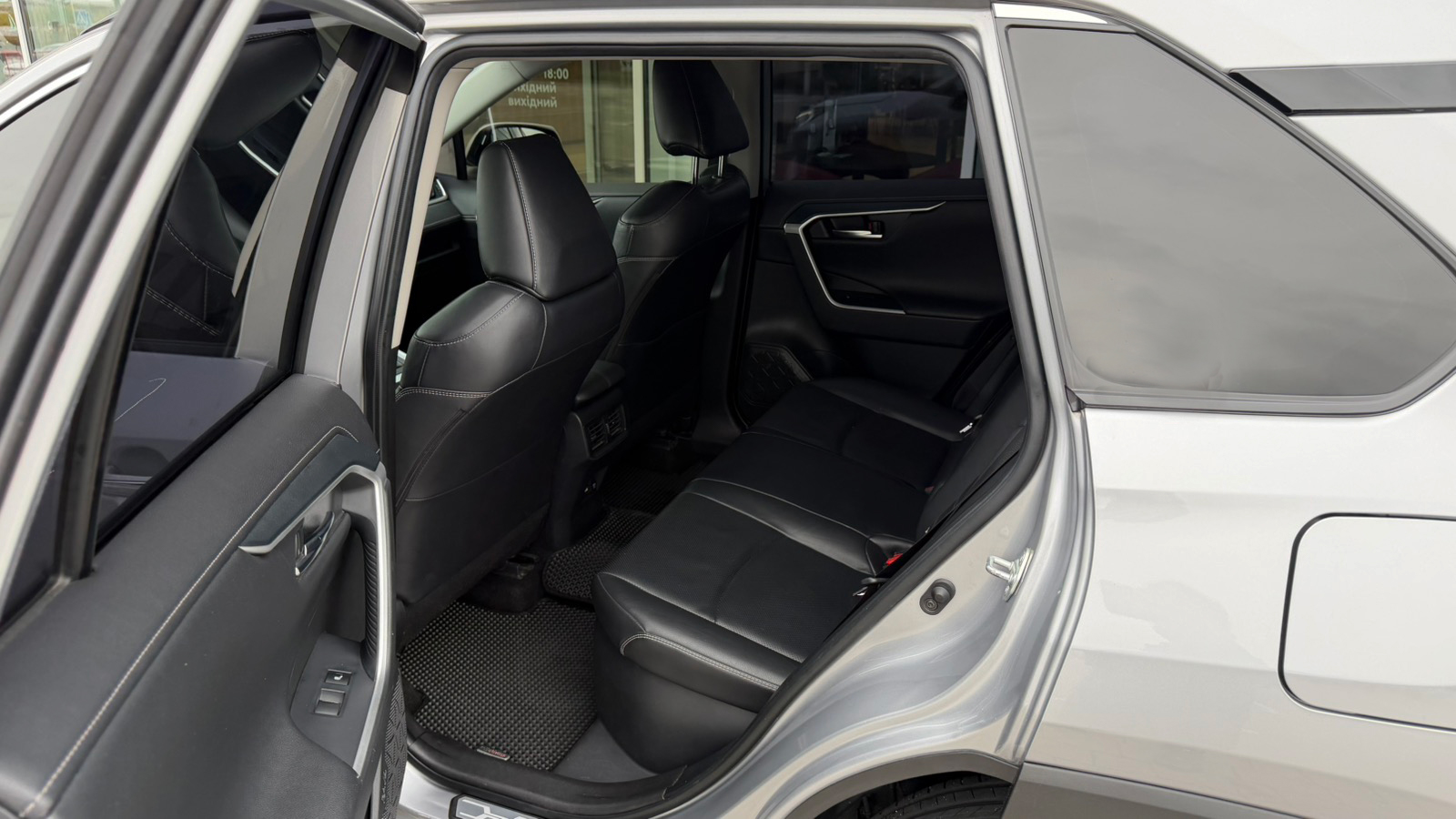 Toyota RAV4 2021 року з пробігом 69704 км, Універсал, Тойота Центр Рівне "Агат Авто", м.Рівне - 1526610 ГРН | Фото № 11