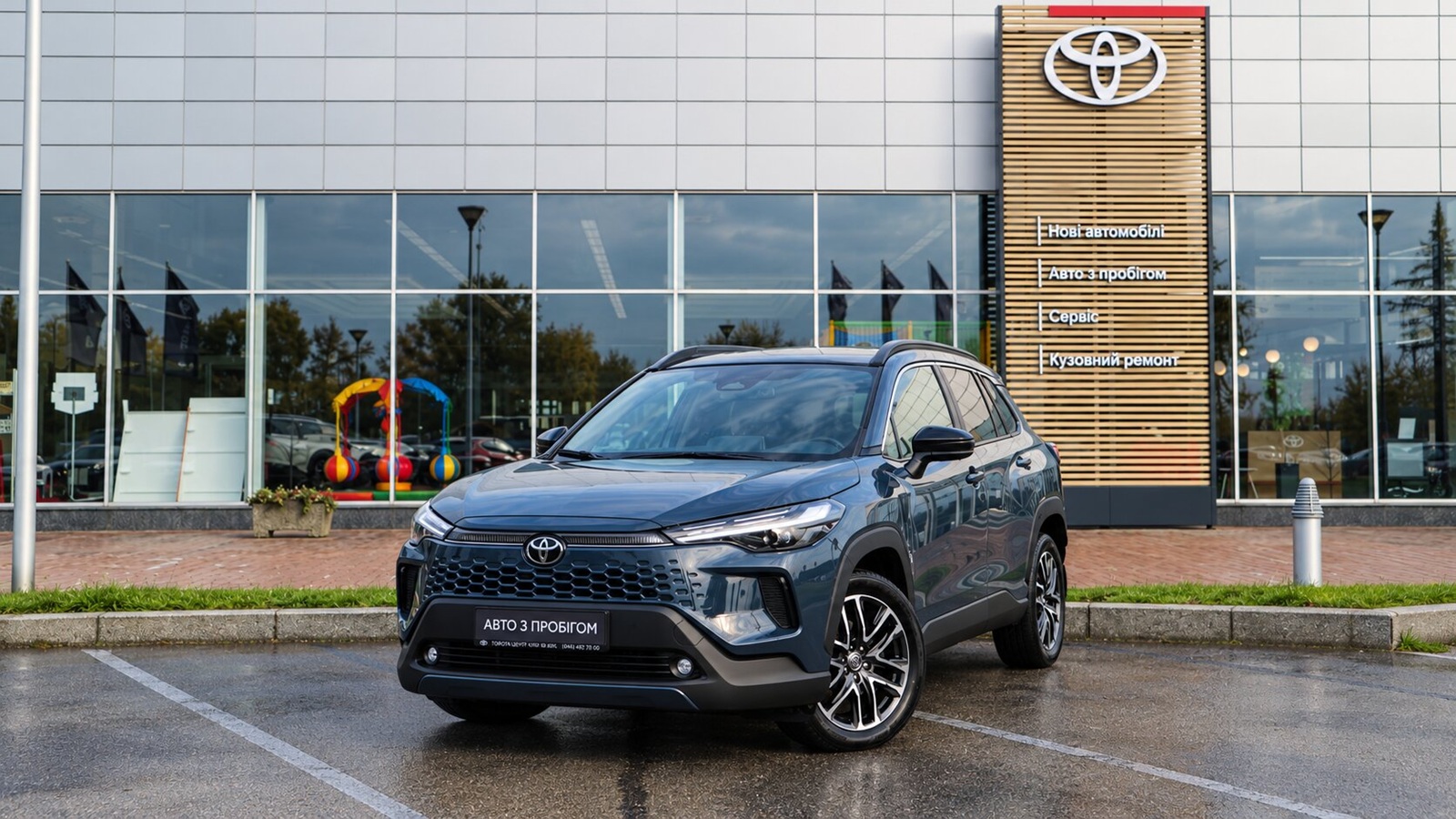 Toyota COROLLA CROSS 2025 року, Універсал, Тойота Центр Київ "Автосаміт Укравто Столичне", м.Київ | Фото № 1 Toyota COROLLA CROSS 2025 року з пробігом 1135 км, Універсал, Тойота Центр Київ "Автосаміт Укравто Столичне", м.Київ - 1845000 ГРН | Фото № 1