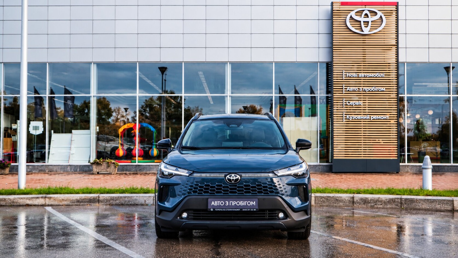 Toyota COROLLA CROSS 2025 року, Універсал, Тойота Центр Київ "Автосаміт Укравто Столичне", м.Київ | Фото № 5 Toyota COROLLA CROSS 2025 року з пробігом 1135 км, Універсал, Тойота Центр Київ "Автосаміт Укравто Столичне", м.Київ - 1845000 ГРН | Фото № 5