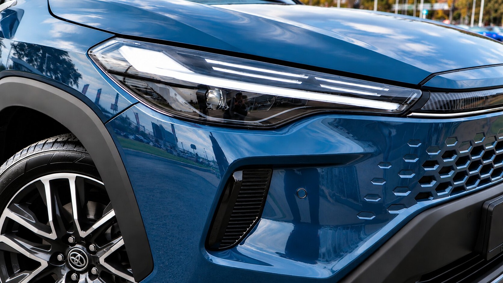 Toyota COROLLA CROSS 2025 року, Універсал, Тойота Центр Київ "Автосаміт Укравто Столичне", м.Київ | Фото № 26 Toyota COROLLA CROSS 2025 року з пробігом 1135 км, Універсал, Тойота Центр Київ "Автосаміт Укравто Столичне", м.Київ - 1845000 ГРН | Фото № 26