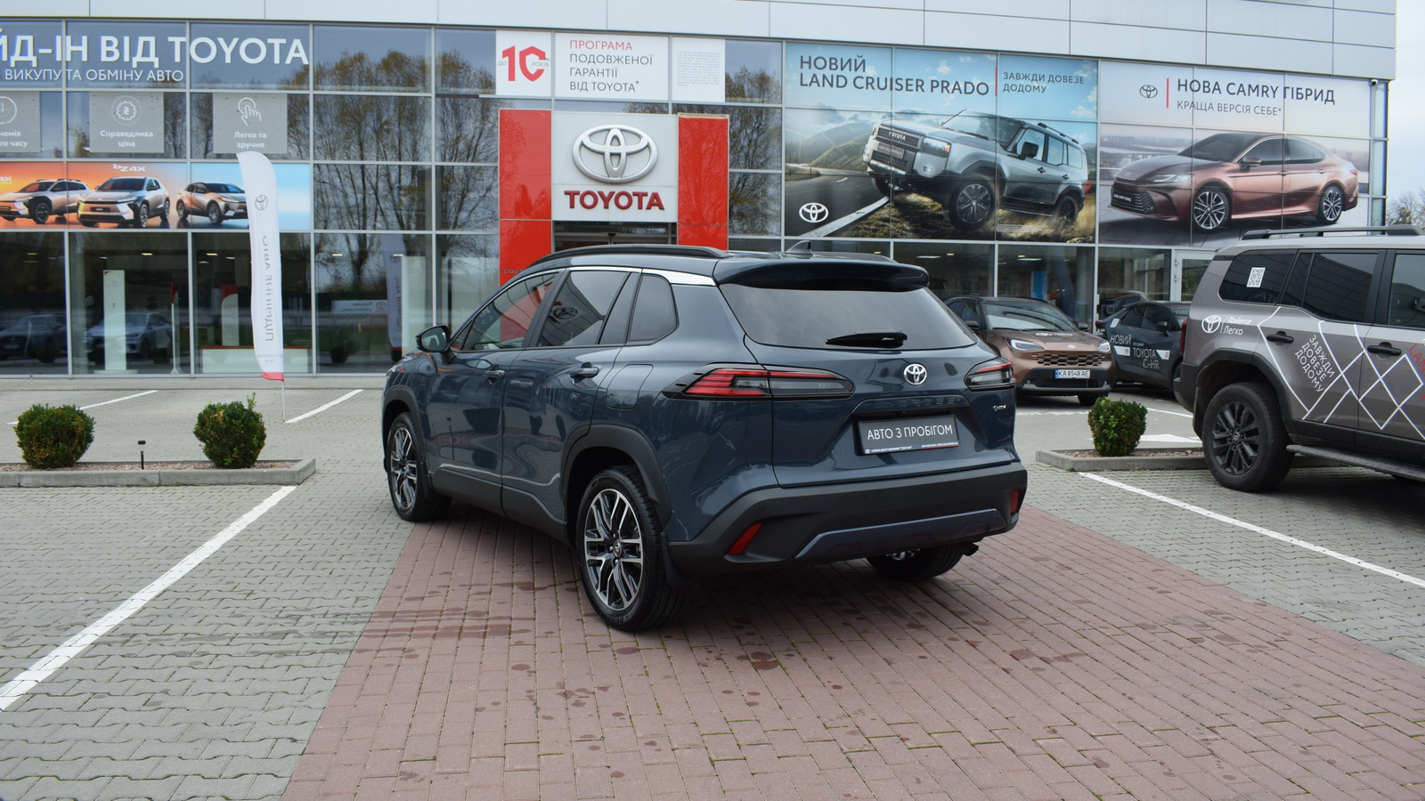 Toyota COROLLA CROSS 2025 року, Хетчбек, Тойота Центр Житомир "Стар - Кар", м.Житомир | Фото № 2 Toyota COROLLA CROSS 2025 року з пробігом 861 км, Хетчбек, Тойота Центр Житомир "Стар - Кар", м.Житомир - 1818150 ГРН | Фото № 2