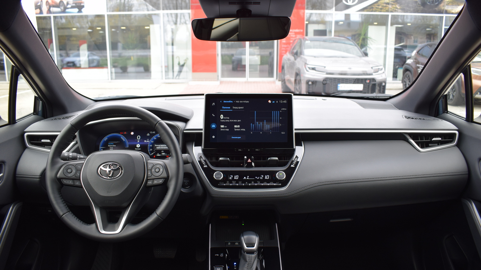 Toyota COROLLA CROSS 2025 року, Хетчбек, Тойота Центр Житомир "Стар - Кар", м.Житомир | Фото № 8 Toyota COROLLA CROSS 2025 року з пробігом 861 км, Хетчбек, Тойота Центр Житомир "Стар - Кар", м.Житомир - 1818150 ГРН | Фото № 8