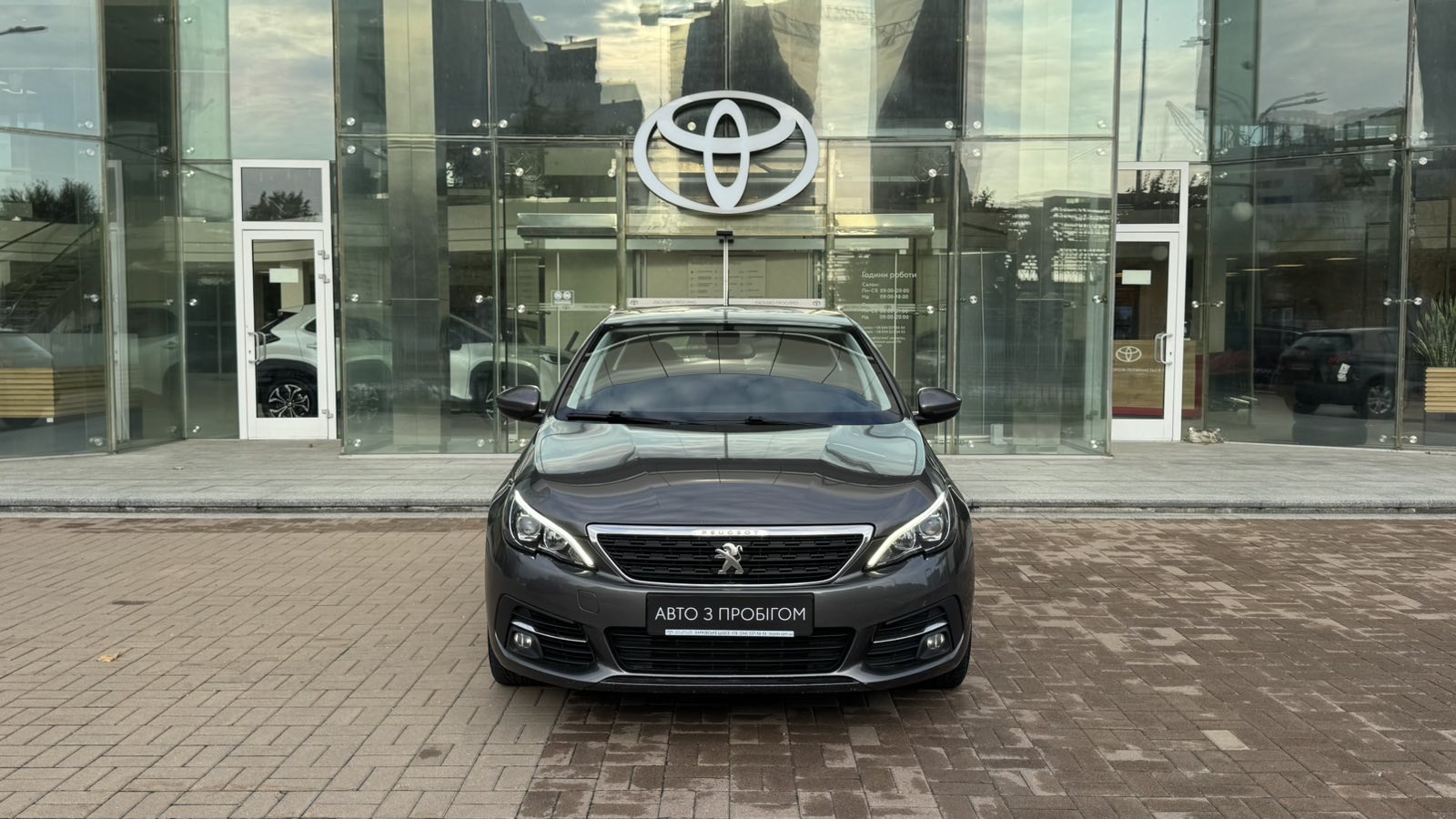Інші авто PEUGEOT 308 2021 року, Хетчбек, Тойота Центр Київ "Автосаміт Укравто", м.Київ | Фото № 5 Інші авто PEUGEOT 308 2021 року з пробігом 110303 км, Хетчбек, Тойота Центр Київ "Автосаміт Укравто", м.Київ - 700250 ГРН | Фото № 5