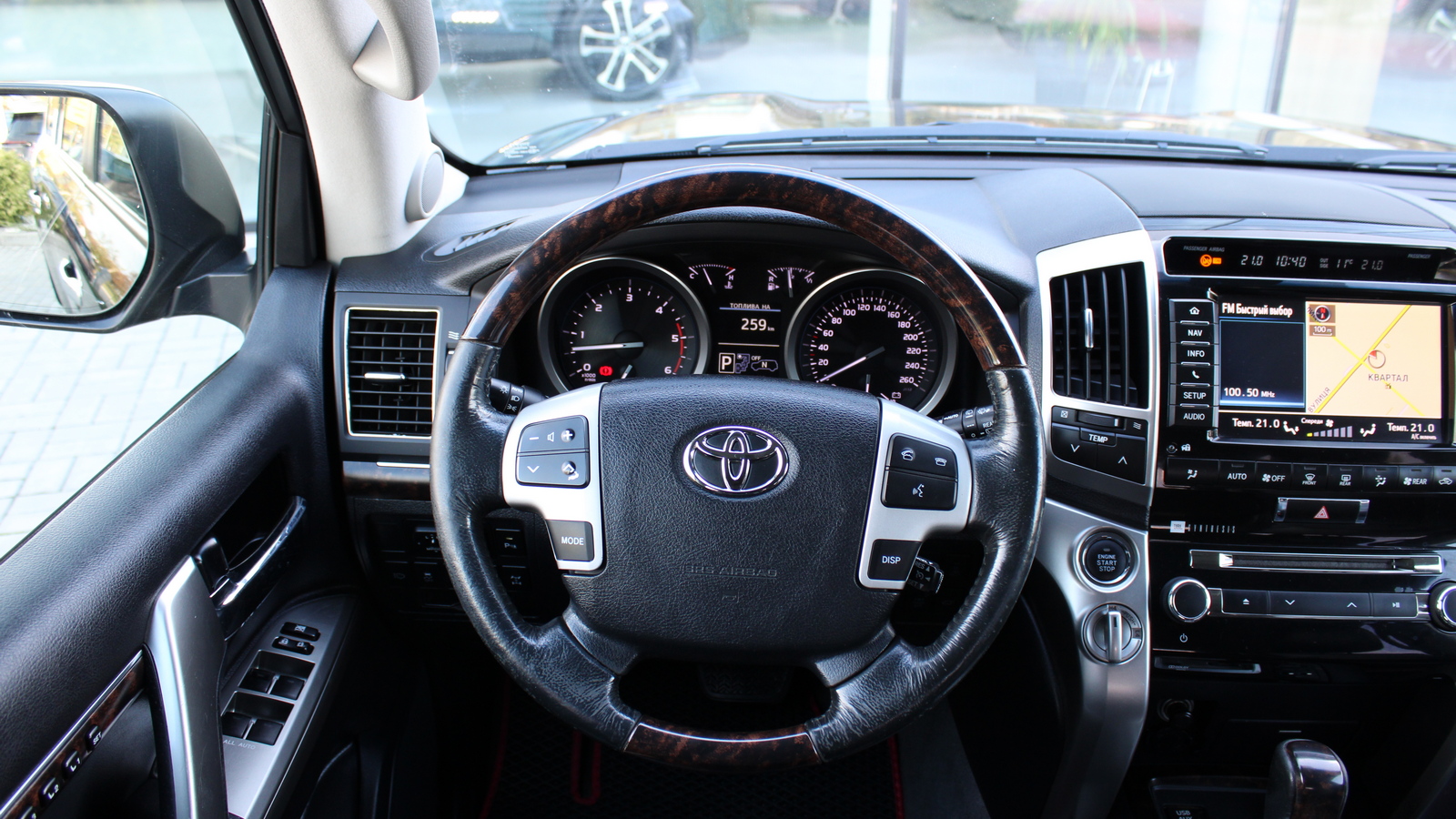 Toyota LAND CRUISER 2015 року, Універсал, Тойота Центр Черкаси "Мотор Сіті", м.Черкаси | Фото № 9 Toyota LAND CRUISER 2015 року з пробігом 285906 км, Універсал, Тойота Центр Черкаси "Мотор Сіті", м.Черкаси - 1610000 ГРН | Фото № 9