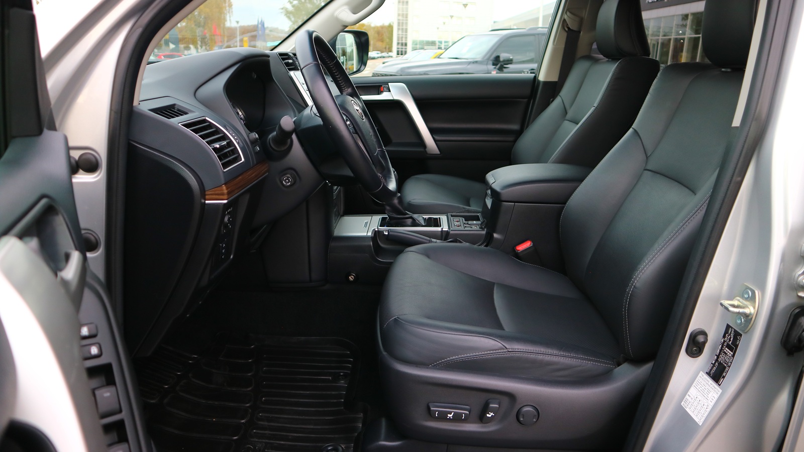 Toyota LAND CRUISER PRADO 2021 року, Універсал, Тойота Центр Київ "Автосаміт Укравто Столичне", м.Київ | Фото № 13 Toyota LAND CRUISER PRADO 2021 року з пробігом 54296 км, Універсал, Тойота Центр Київ "Автосаміт Укравто Столичне", м.Київ - 2243000 ГРН | Фото № 13