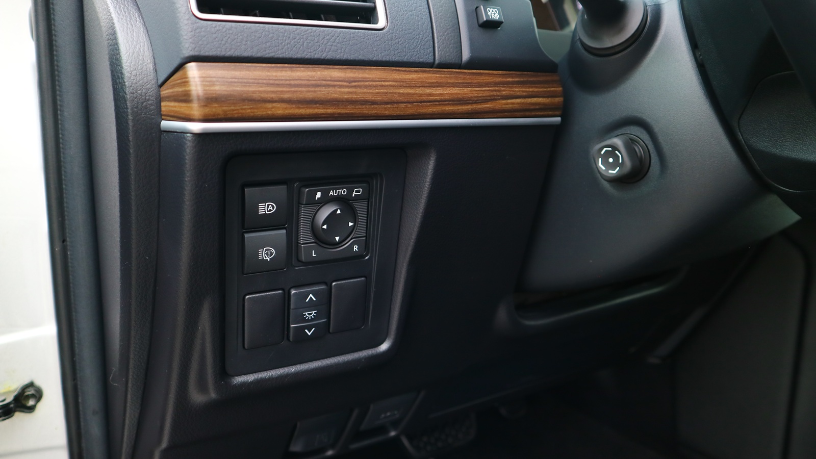 Toyota LAND CRUISER PRADO 2021 року, Універсал, Тойота Центр Київ "Автосаміт Укравто Столичне", м.Київ | Фото № 24 Toyota LAND CRUISER PRADO 2021 року з пробігом 54296 км, Універсал, Тойота Центр Київ "Автосаміт Укравто Столичне", м.Київ - 2243000 ГРН | Фото № 24
