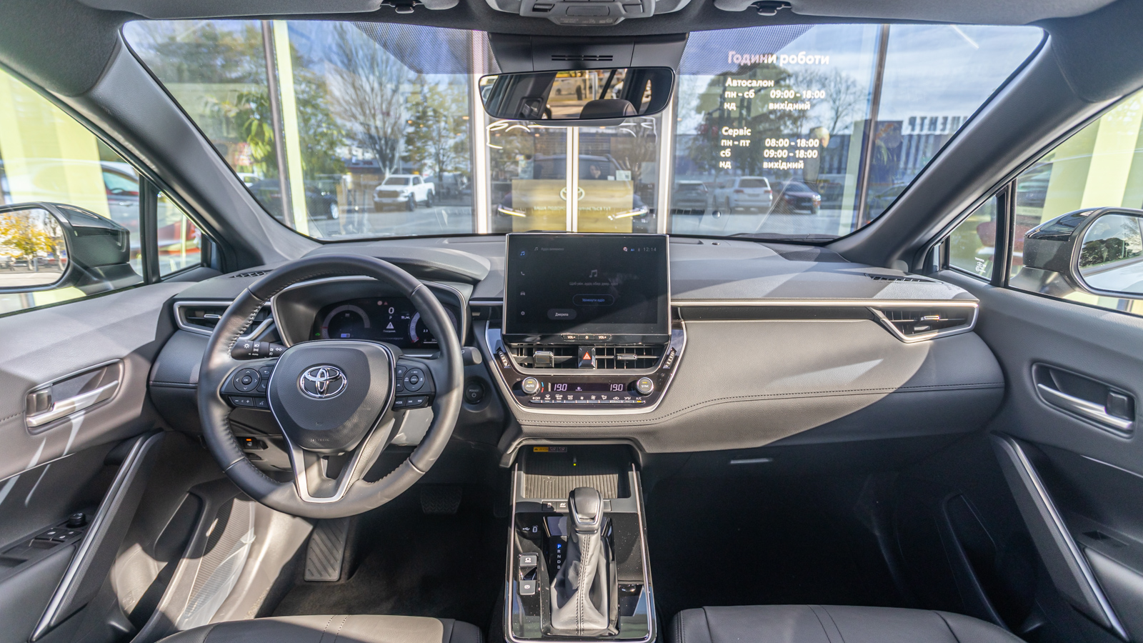 Toyota COROLLA CROSS 2025 року, Універсал, Тойота Центр Дніпро "Алмаз Мотор" на Запорізькому шосе, м.Дніпро | Фото № 8 Toyota COROLLA CROSS 2025 року з пробігом 1489 км, Універсал, Тойота Центр Дніпро "Алмаз Мотор" на Запорізькому шосе, м.Дніпро - 1812380 ГРН | Фото № 8