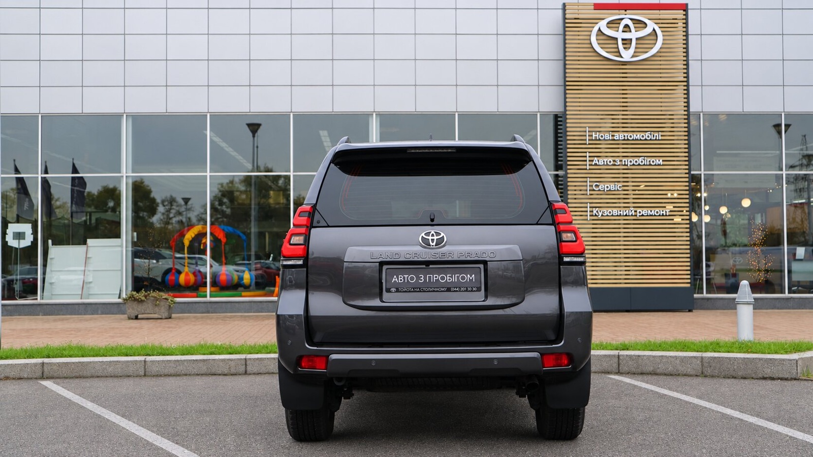 Toyota LAND CRUISER PRADO 2023 року, Універсал, Тойота Центр Київ "Автосаміт Укравто Столичне", м.Київ | Фото № 4 Toyota LAND CRUISER PRADO 2023 року з пробігом 18235 км, Універсал, Тойота Центр Київ "Автосаміт Укравто Столичне", м.Київ - 2497000 ГРН | Фото № 4