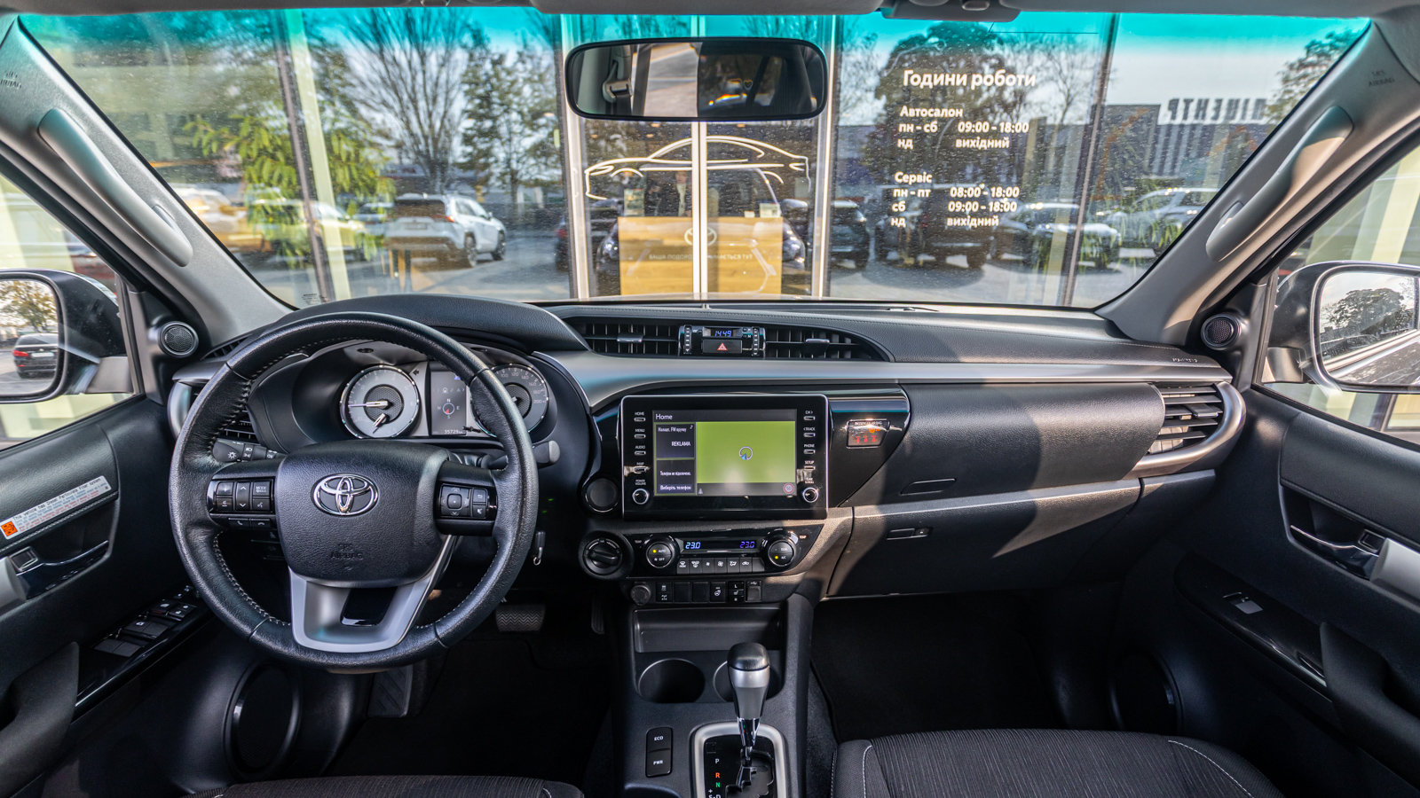 Toyota HILUX 2022 року з пробігом 35725 км, Пікап, Тойота Центр Дніпро "Алмаз Мотор" на Запорізькому шосе, м.Дніпро - 1974000 ГРН | Фото № 8
