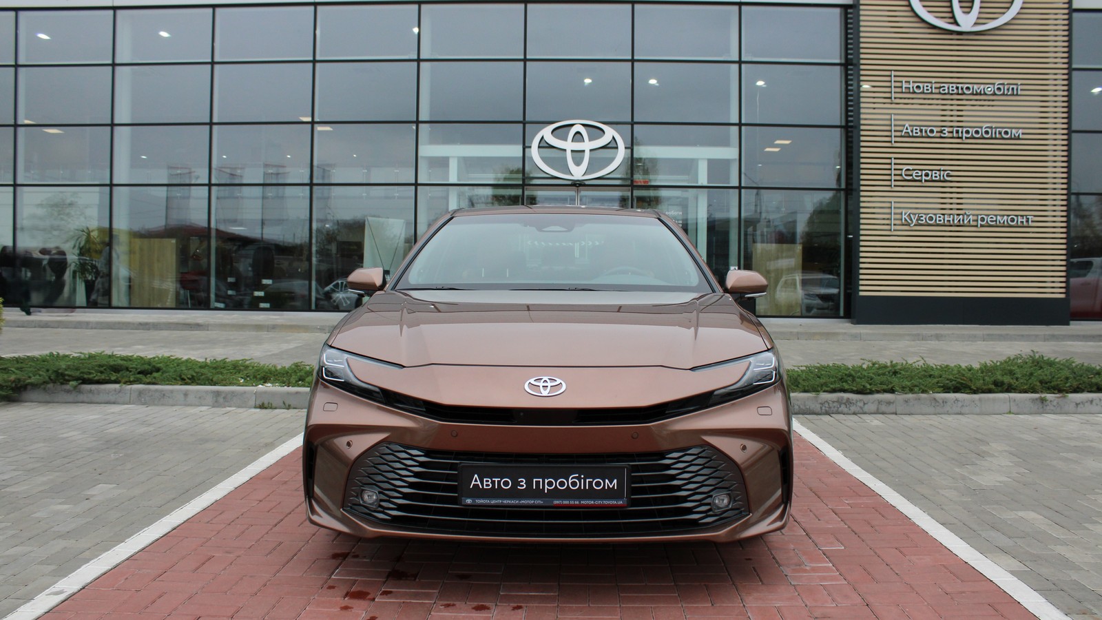Toyota CAMRY 2025 року, Седан, Тойота Центр Черкаси "Мотор Сіті", м.Черкаси | Фото № 5 Toyota CAMRY 2025 року з пробігом 14749 км, Седан, Тойота Центр Черкаси "Мотор Сіті", м.Черкаси - 1965000 ГРН | Фото № 5