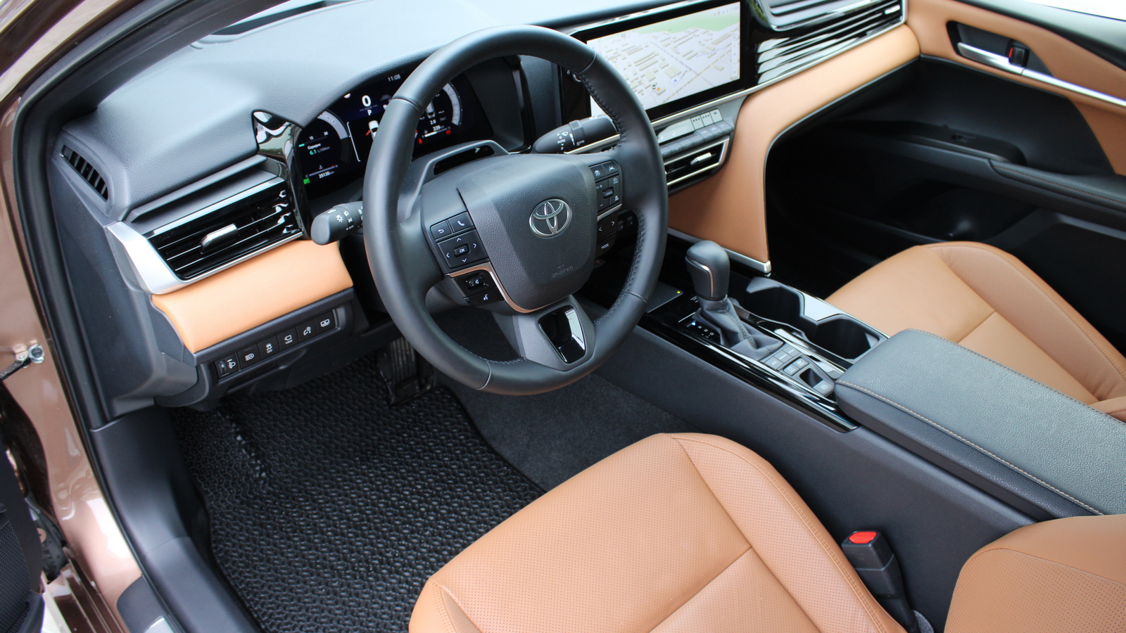 Toyota CAMRY 2025 року, Седан, Тойота Центр Черкаси "Мотор Сіті", м.Черкаси | Фото № 12 Toyota CAMRY 2025 року з пробігом 14749 км, Седан, Тойота Центр Черкаси "Мотор Сіті", м.Черкаси - 1965000 ГРН | Фото № 12