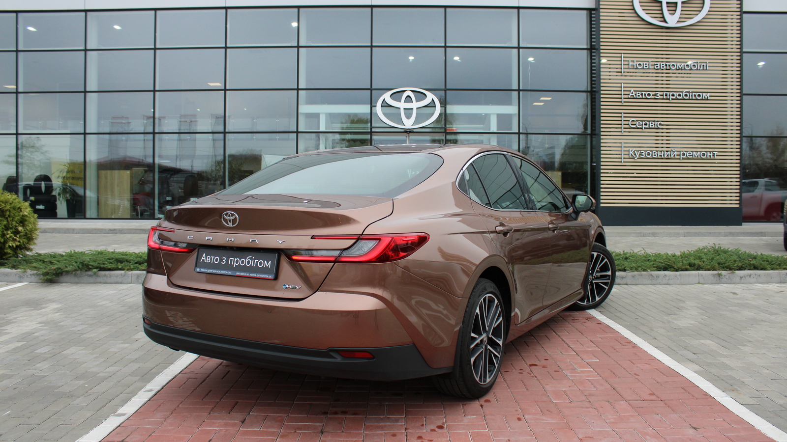 Toyota CAMRY 2025 року, Седан, Тойота Центр Черкаси "Мотор Сіті", м.Черкаси | Фото № 17 Toyota CAMRY 2025 року з пробігом 14749 км, Седан, Тойота Центр Черкаси "Мотор Сіті", м.Черкаси - 1965000 ГРН | Фото № 17