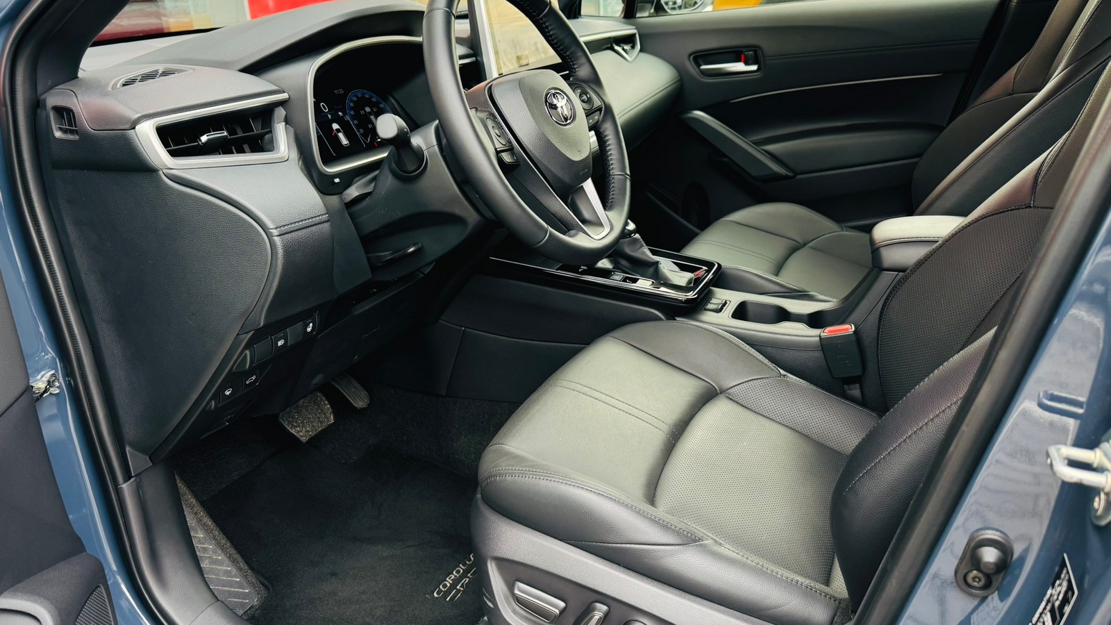 Toyota COROLLA CROSS 2025 року, Хетчбек, Тойота Центр Тернопіль "Кристал Моторс", м.Тернопіль | Фото № 12 Toyota COROLLA CROSS 2025 року з пробігом 1569 км, Хетчбек, Тойота Центр Тернопіль "Кристал Моторс", м.Тернопіль - 1850000 ГРН | Фото № 12